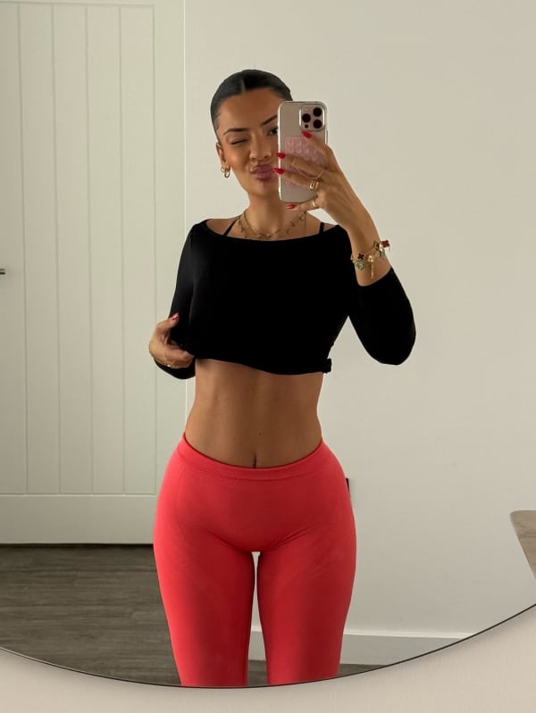 dilara.ox 