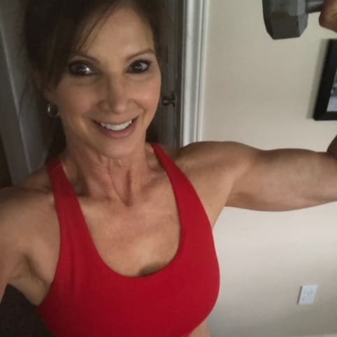 program transformation testimonial image from Debbie Hainke (Age 62)