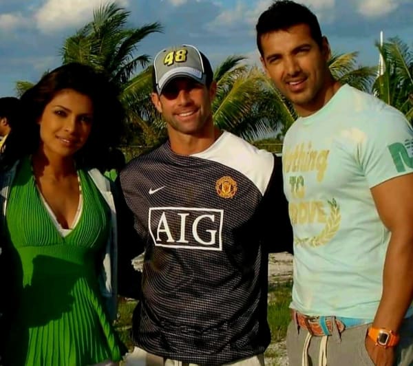 program transformation testimonial image from Priyanka Chopra & John Abraham