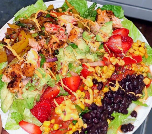 program transformation testimonial image from Salmon Salad