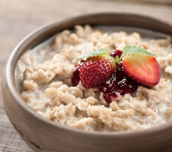 program transformation testimonial image from Protein Smoothie Bowl with Fruits & Seeds