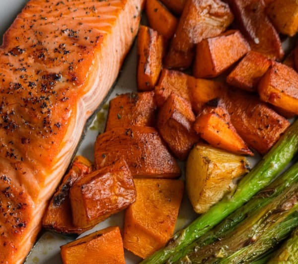 program transformation testimonial image from Sheet Pan Salmon with Sweet Potatoes & Asparagus
