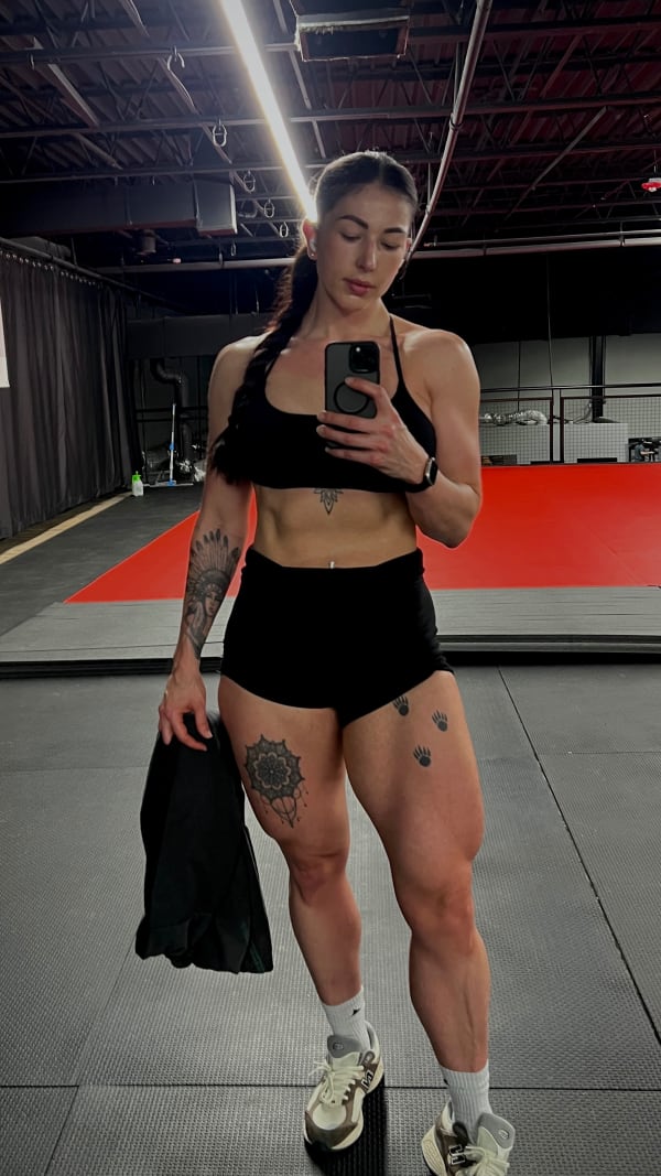 Annie Belle