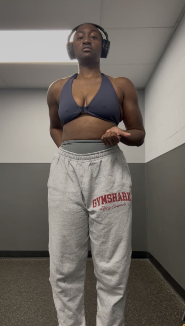 Dominique Steele