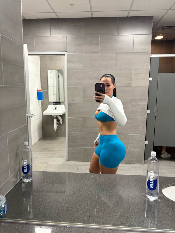 KD  