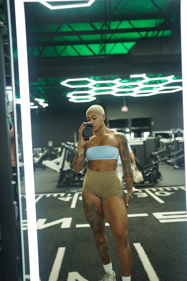Tori Farrow
