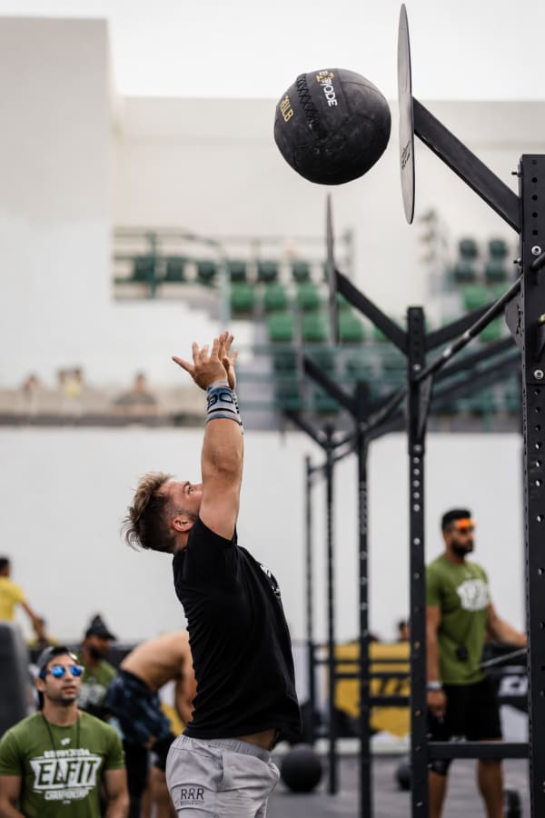 Online Hybrid Coach | Athlete | Zihan Coetzee
