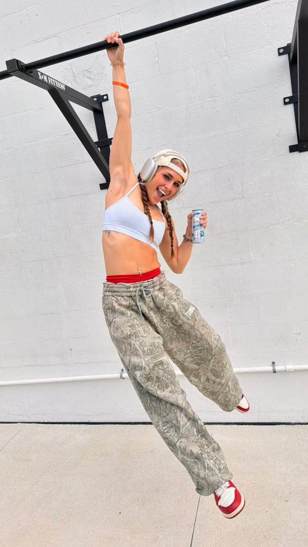 Mikala Bars