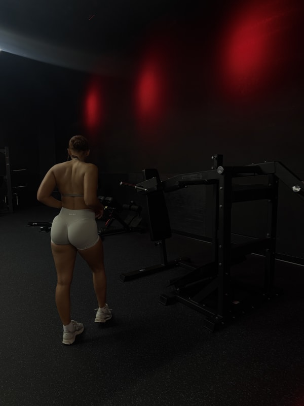 Aujene Mott