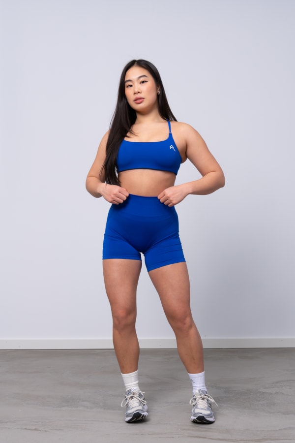 JULIA NGUYEN