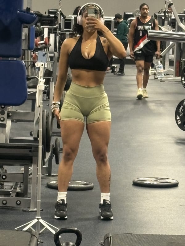Destiney Mills
