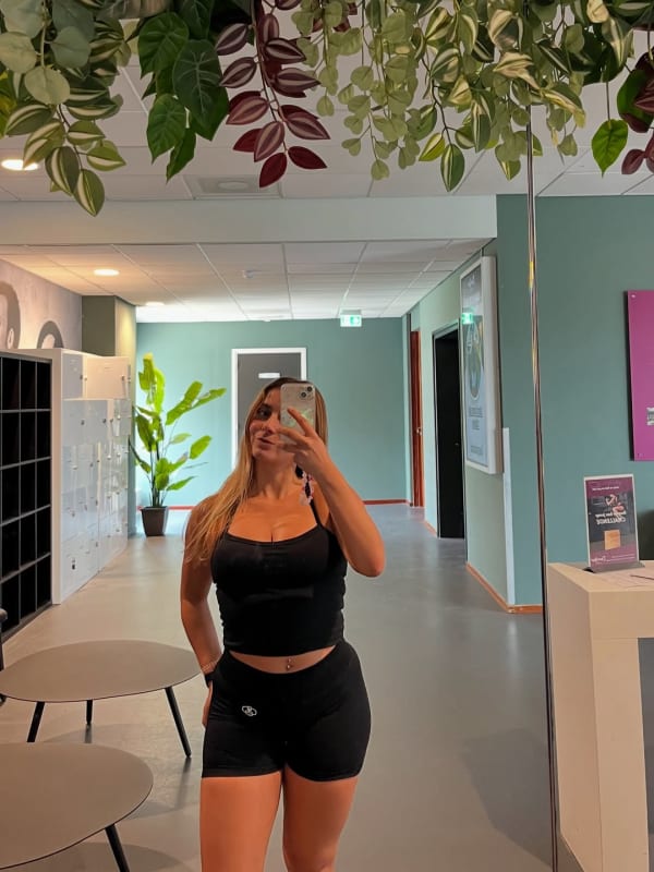 melanie shanaya | certified PT