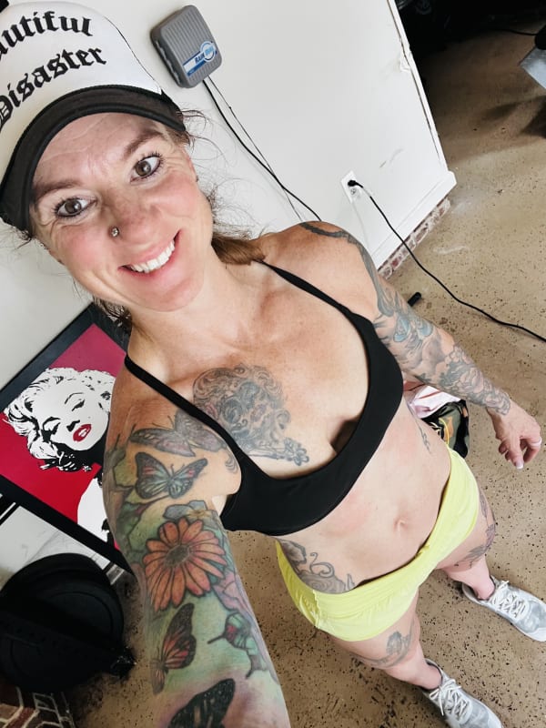 JenniferM's review of Megan & Joel's membership