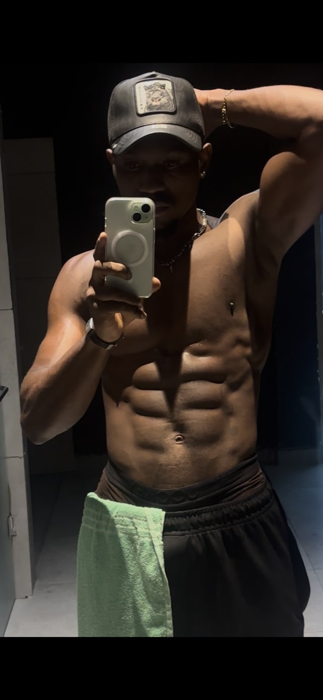 Aesthetic_fredy