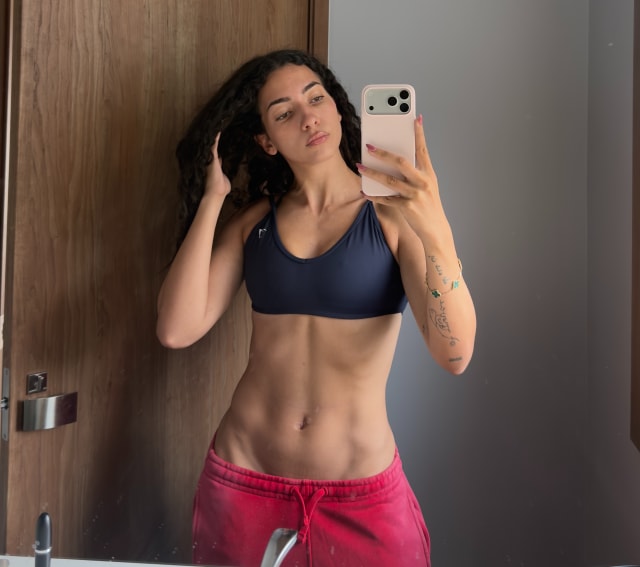 WORKOUT WITH GINA