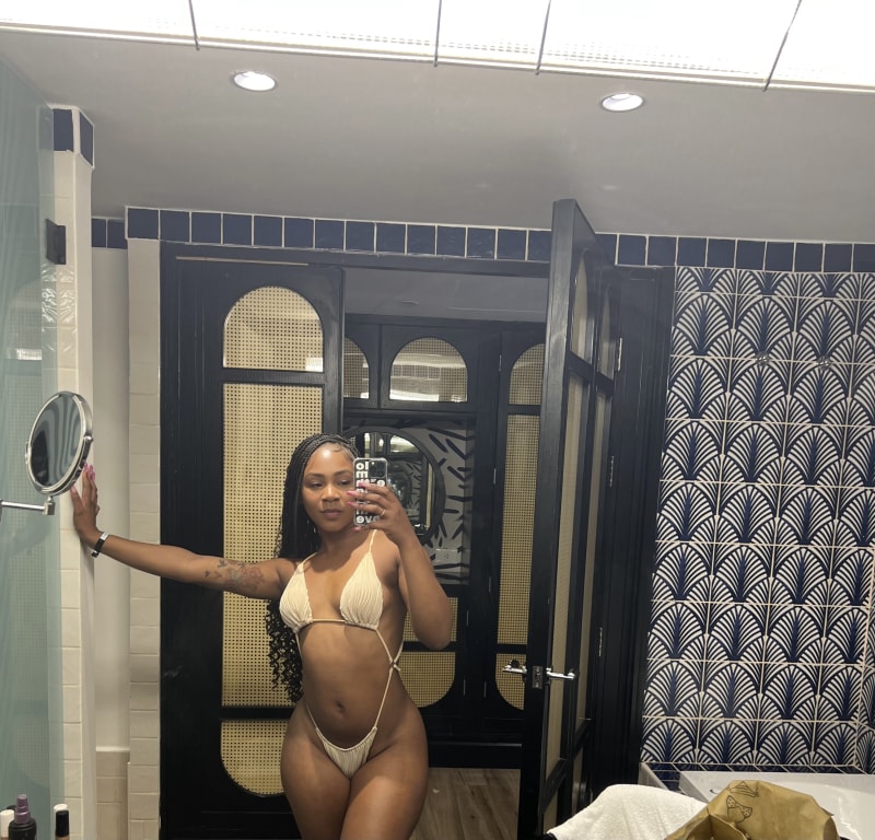 Mae Francois