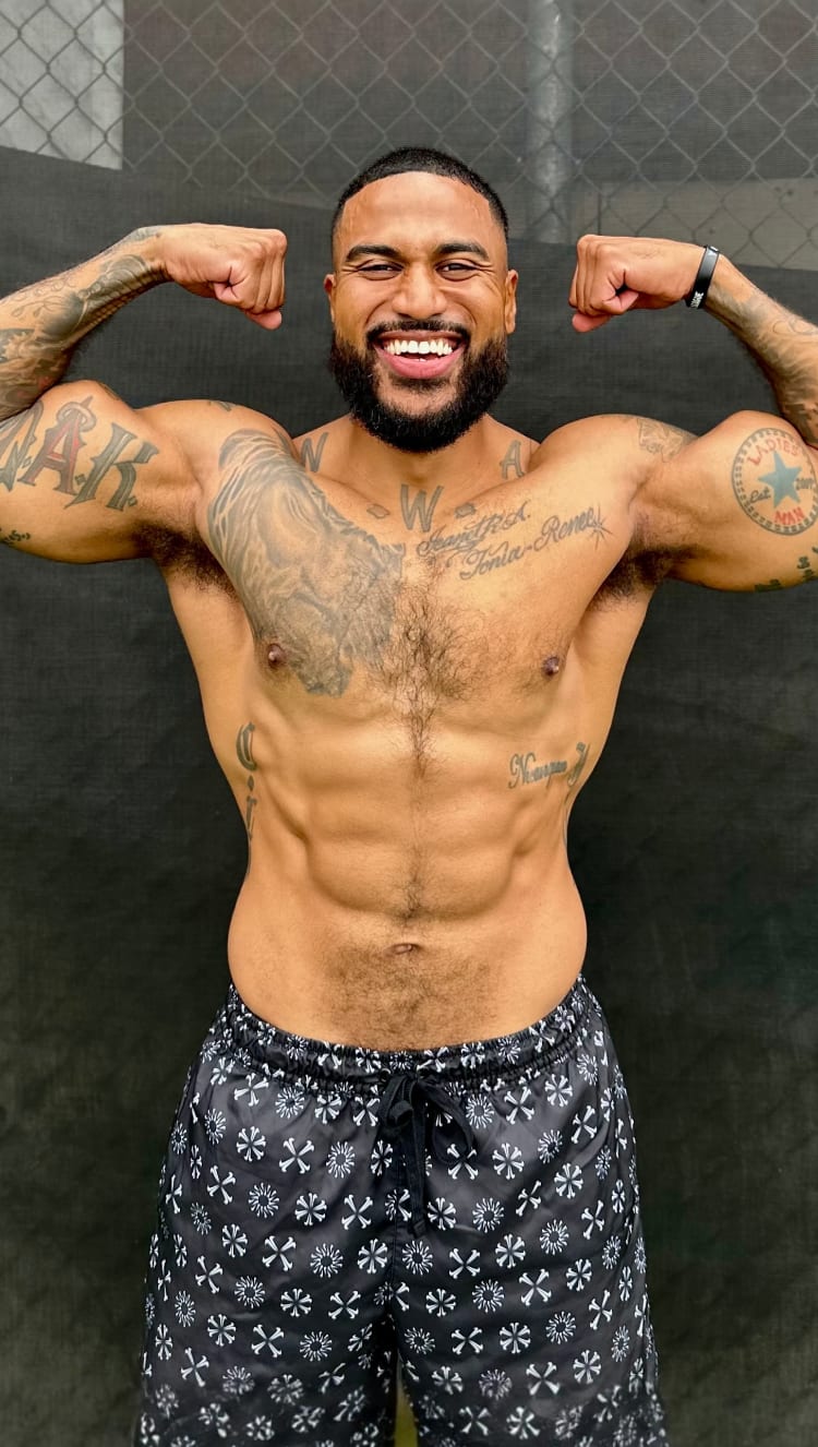 Carlos  Anthony