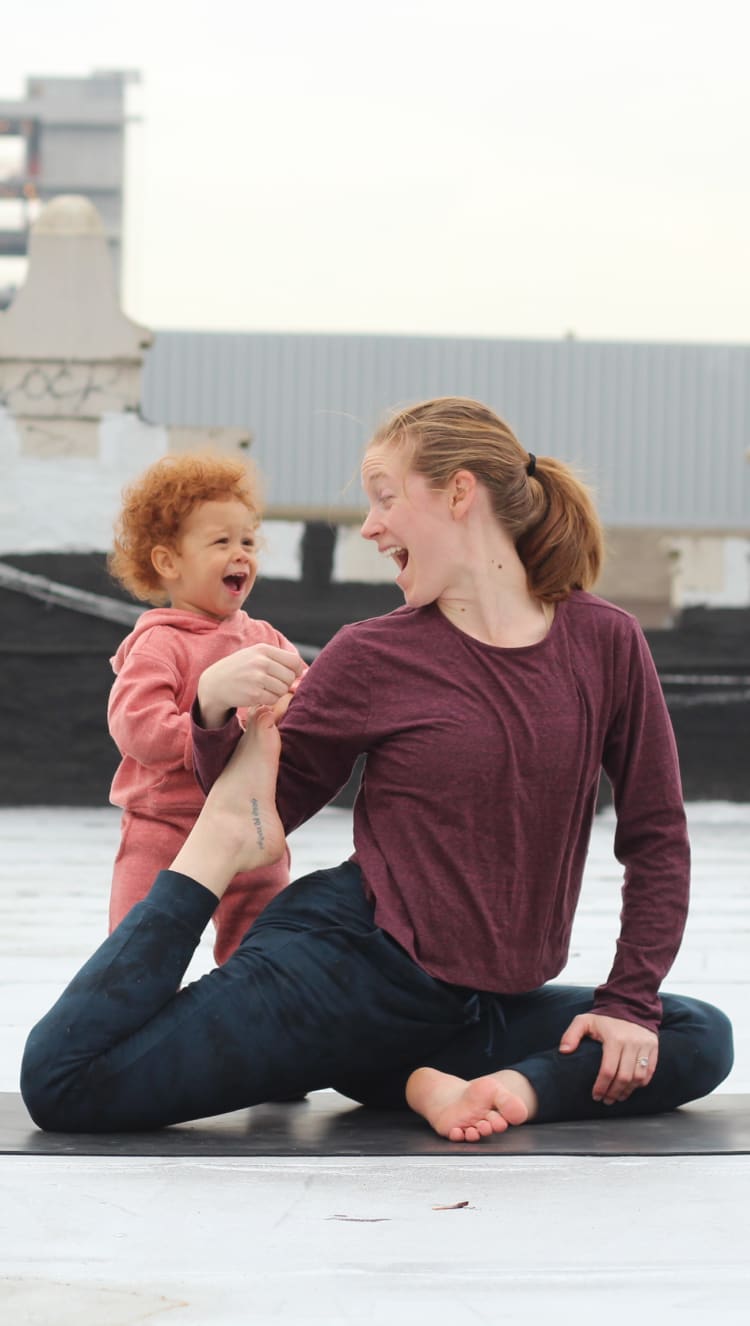 5 Minutes of Movement with Sarah Almodovar membership landing page