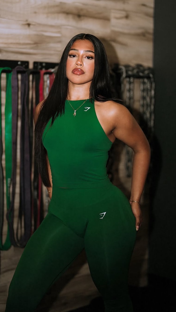 Tamara @tamaraaarevalo