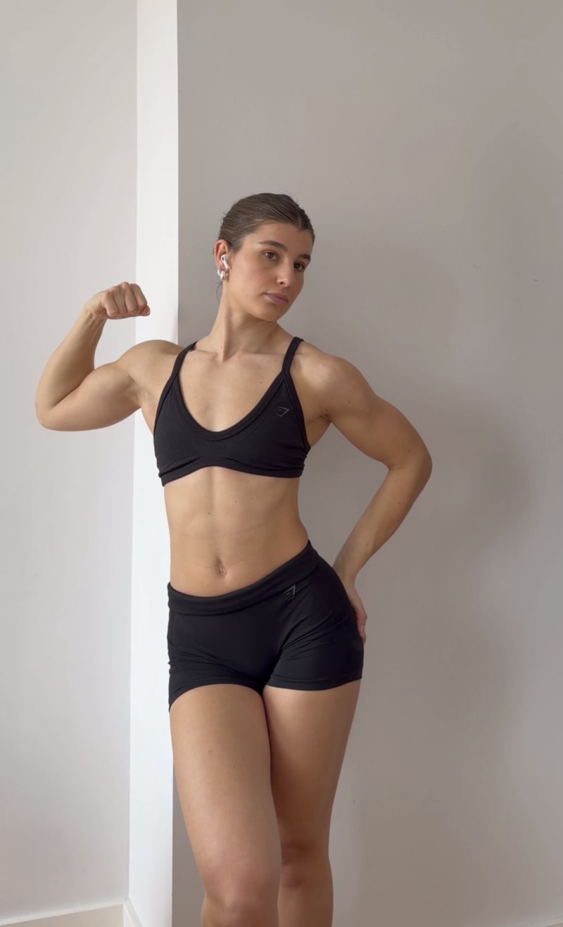 Leoni Marie