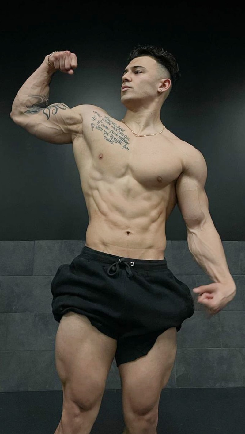 Daniel Flores membership landing page