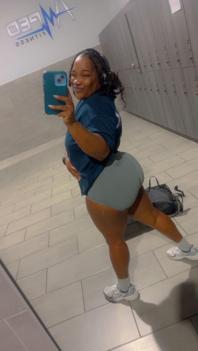 Destine’ Sweat With Des