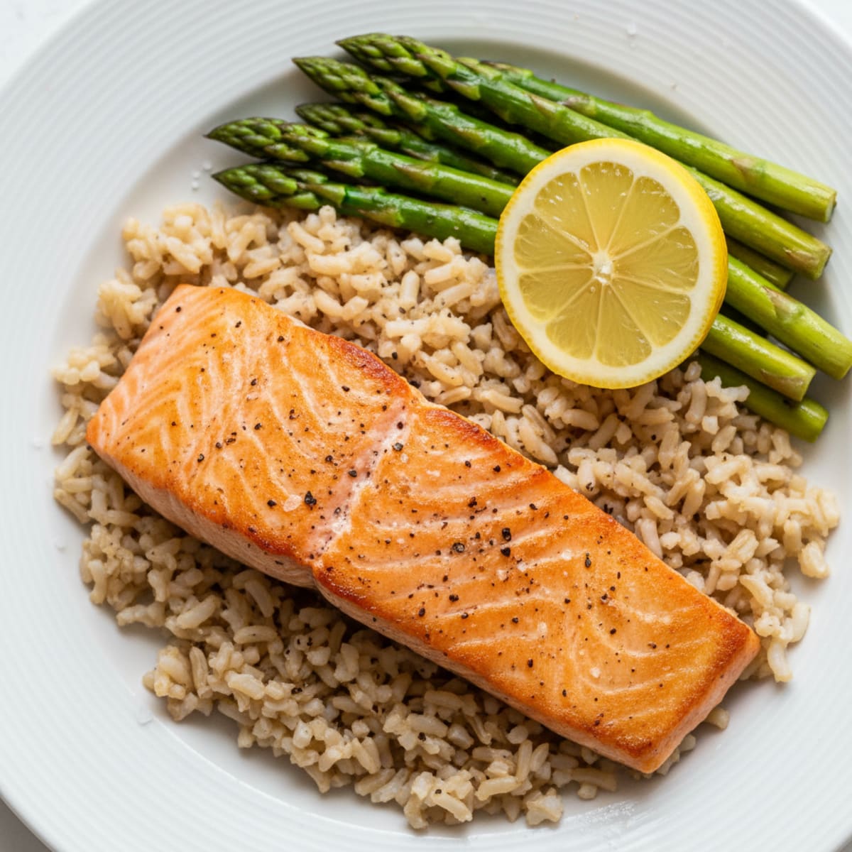 Seared Salmon with Steamed Asparagus and Brown Rice