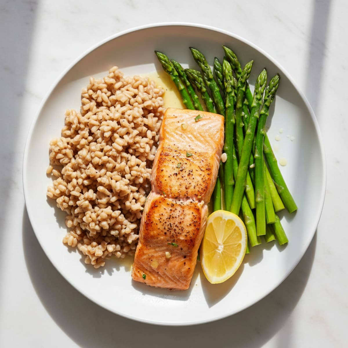Seared Salmon with Steamed Asparagus and Brown Rice