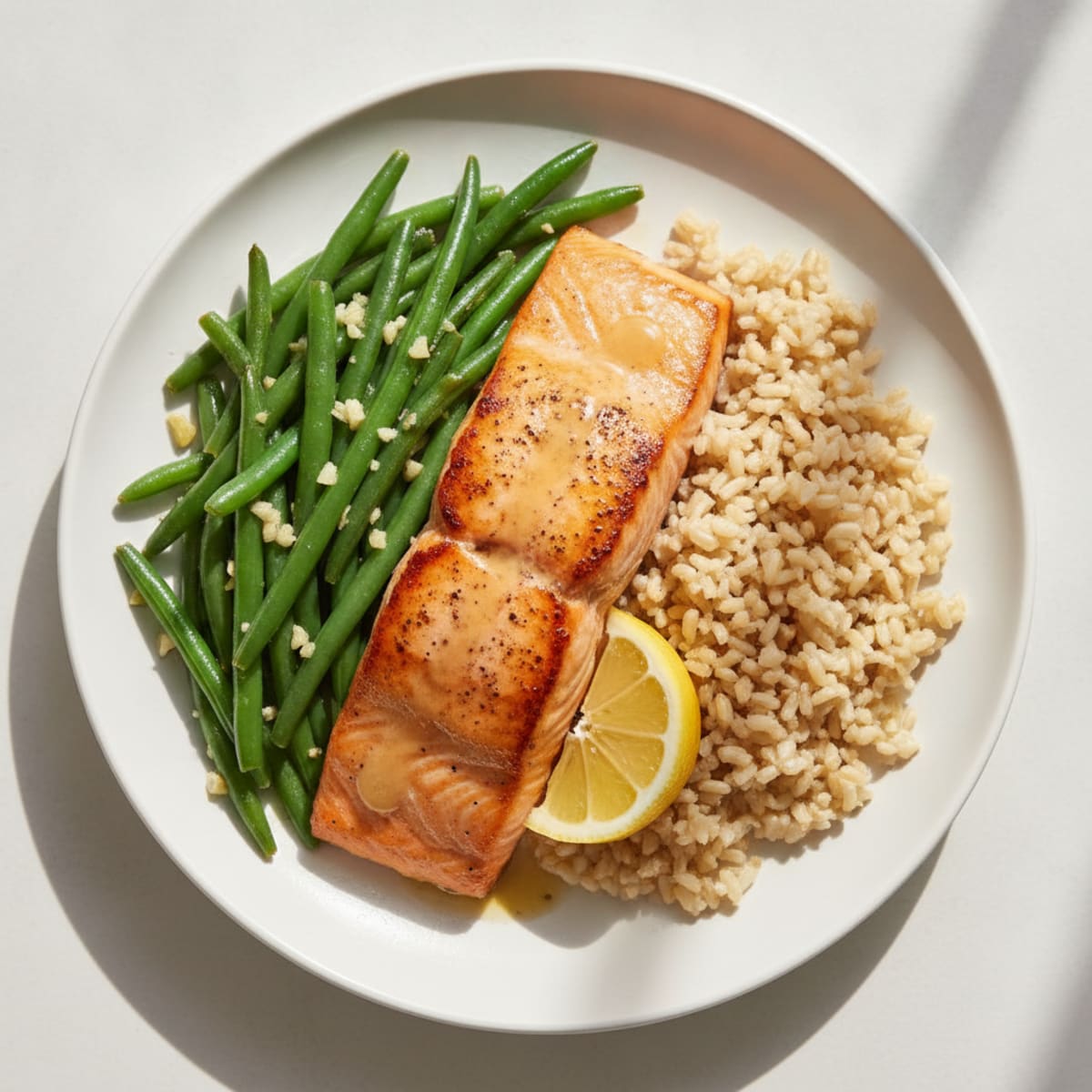 Seared Salmon with Garlic Green Beans and Brown Rice