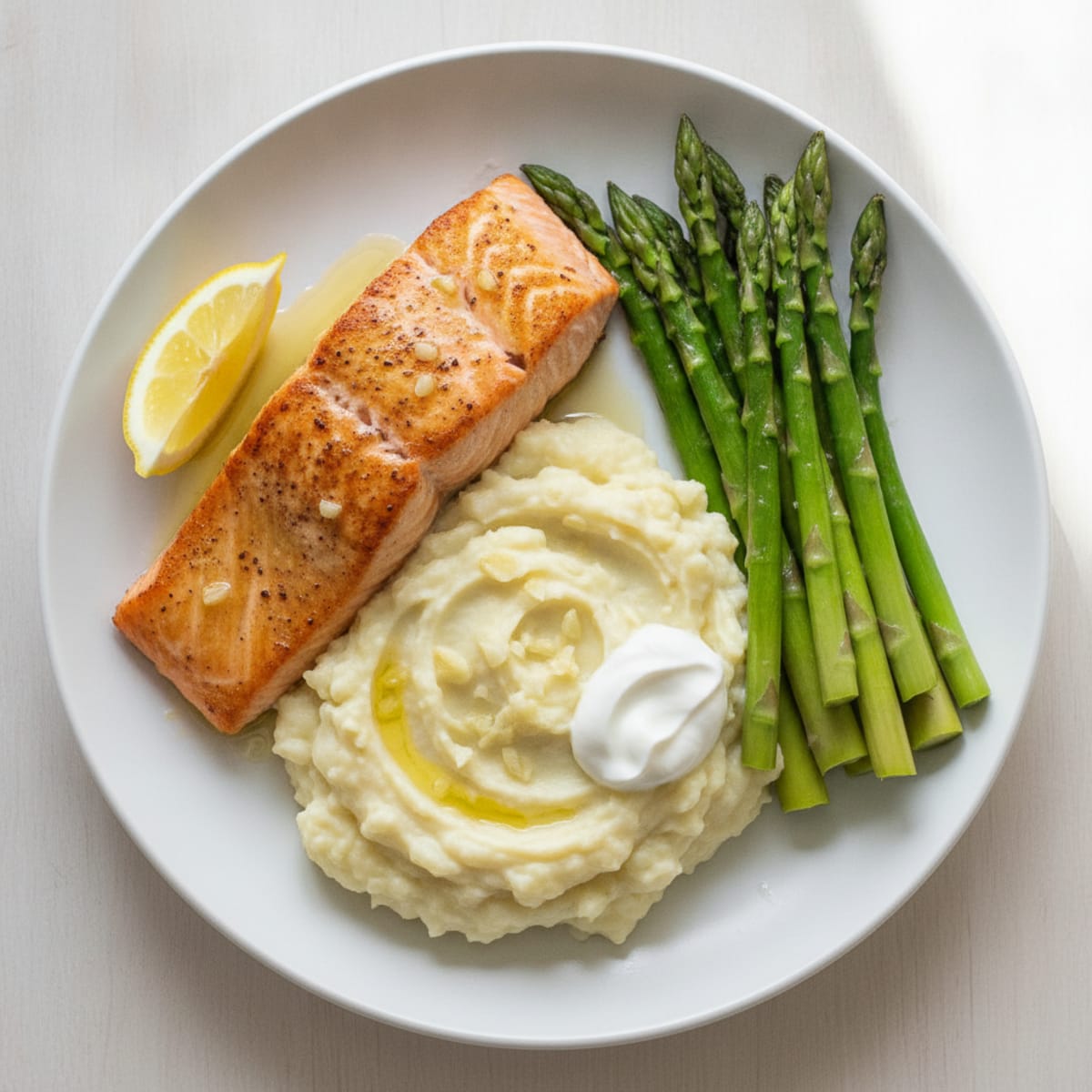 Seared Salmon with Steamed Asparagus and Garlic Mashed Cauliflower