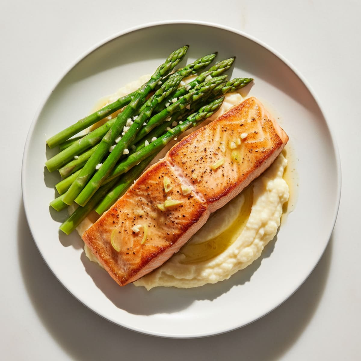 Seared Salmon with Steamed Asparagus and Cauliflower Mash