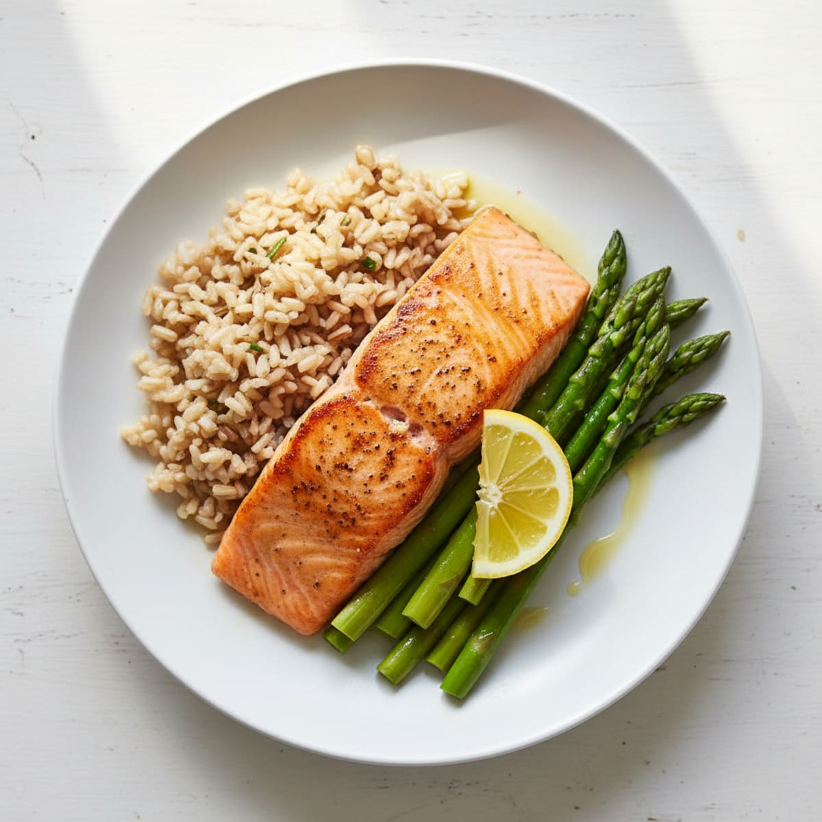 Seared Salmon with Steamed Asparagus and Brown Rice