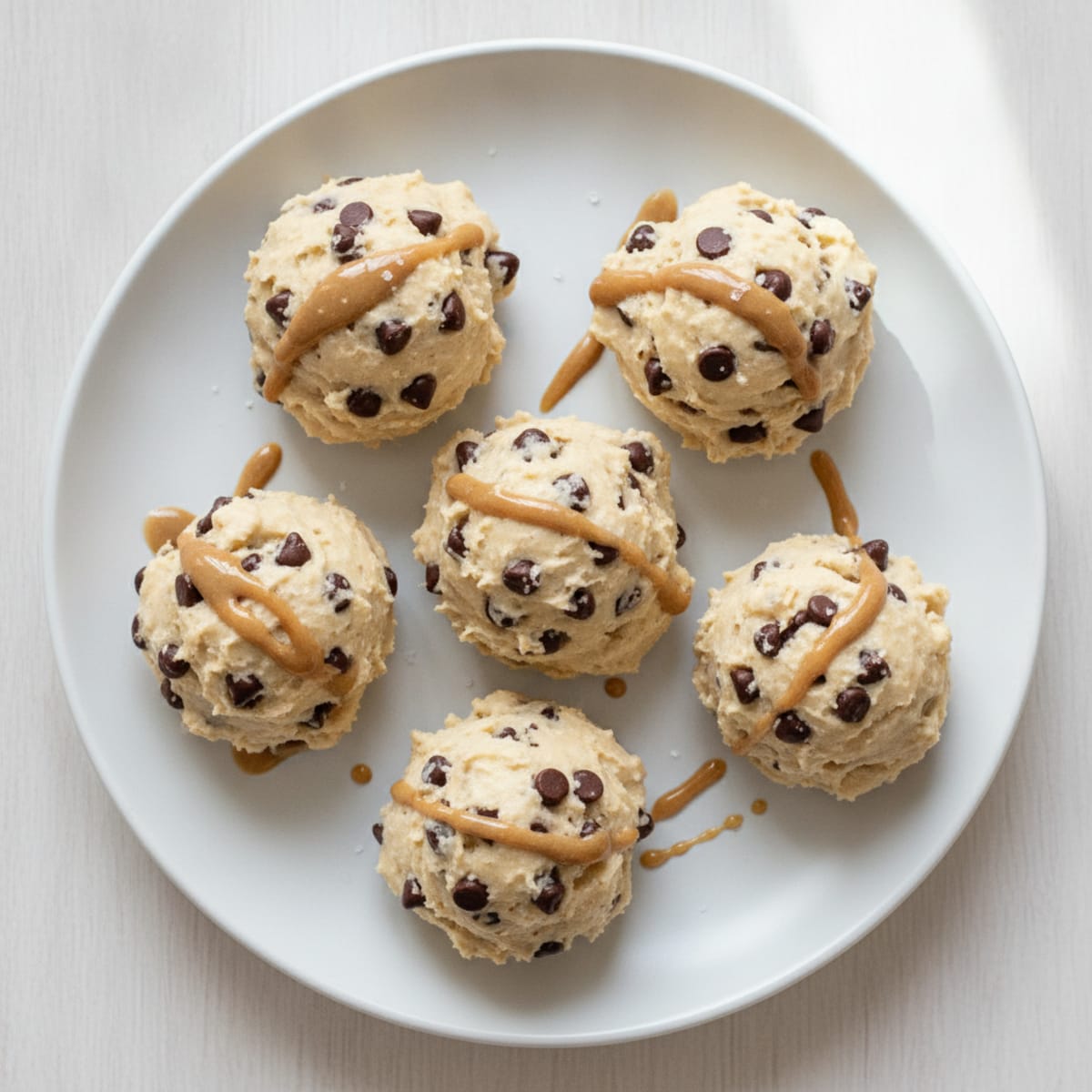 No-Bake Chocolate Chip Protein Bites