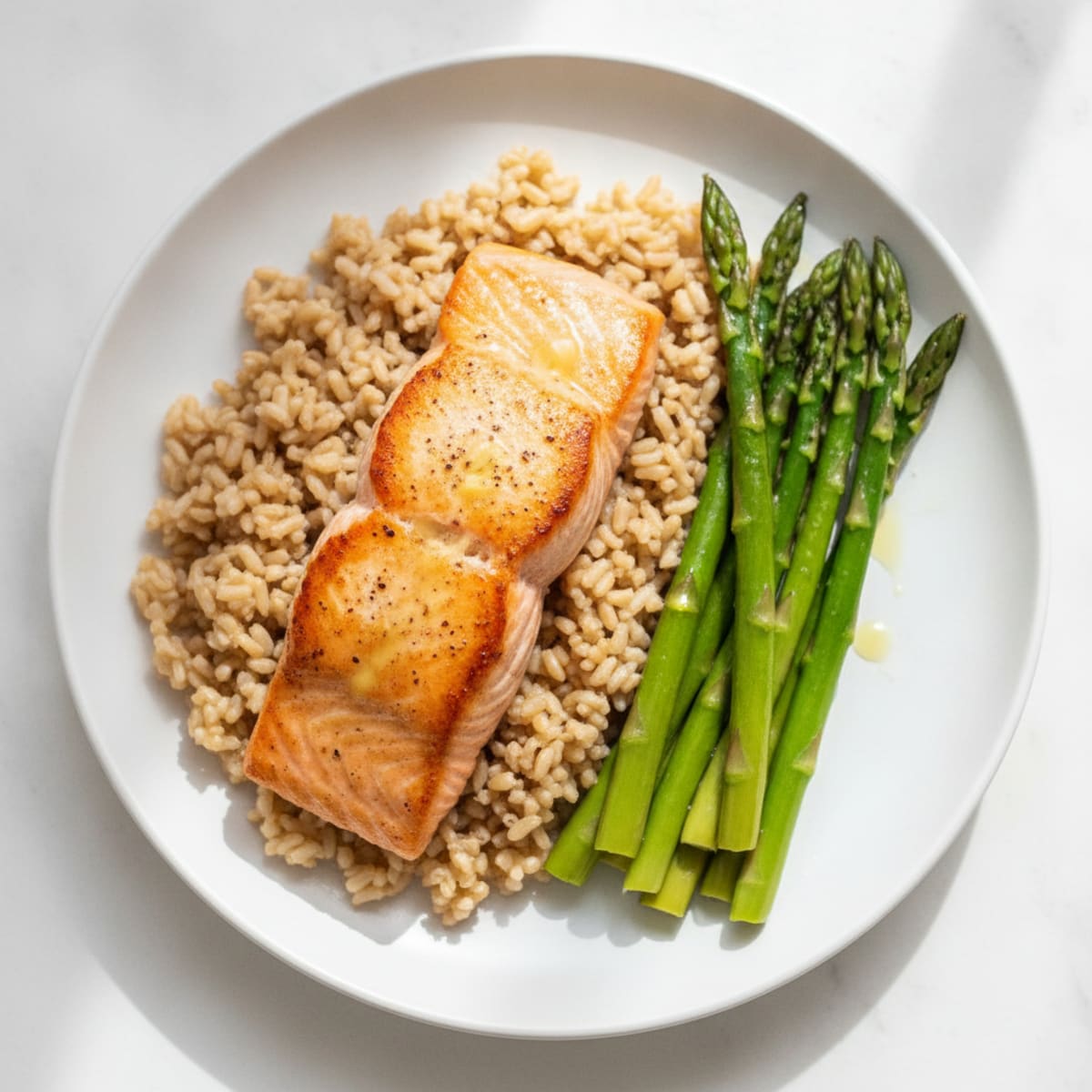 Seared Salmon with Steamed Asparagus and Brown Rice
