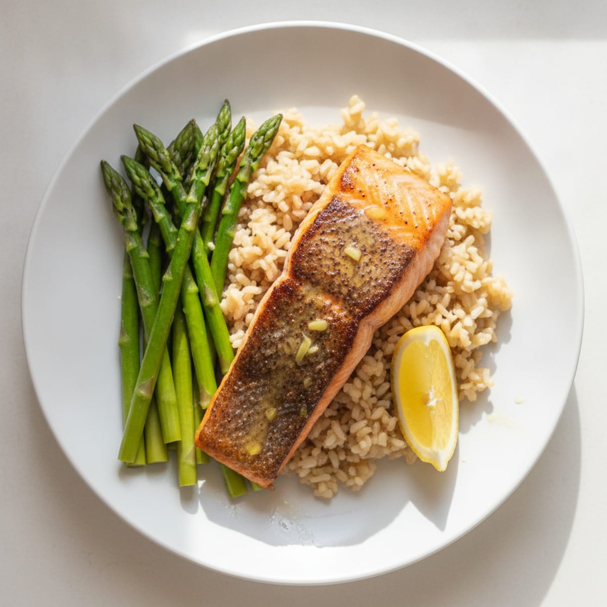 Seared Salmon Fillet with Steamed Asparagus and Brown Rice