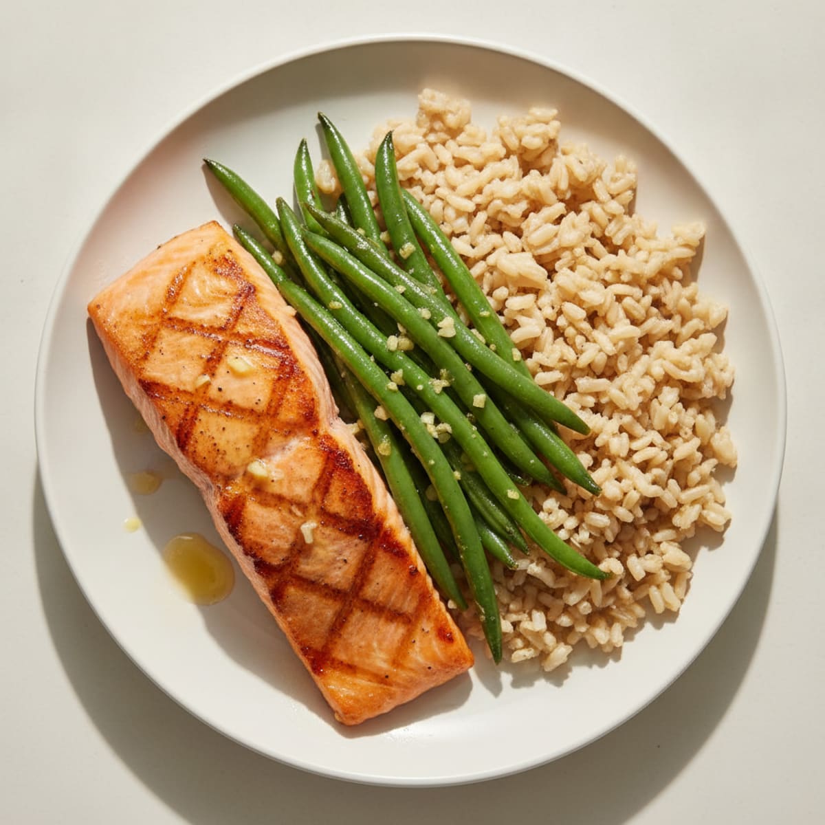 Seared Salmon with Garlic Green Beans and Brown Rice
