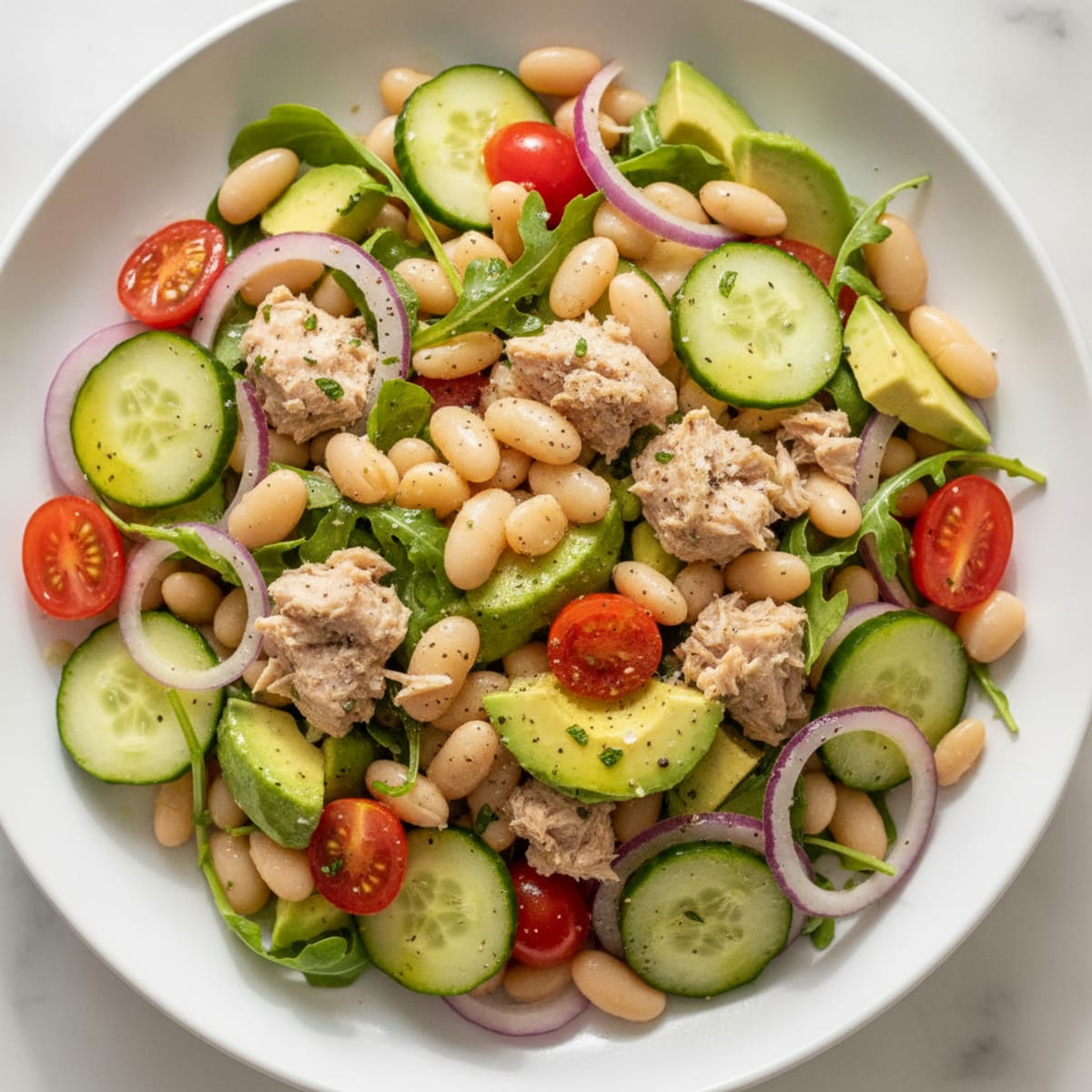 Mediterranean Tuna and White Bean Salad
