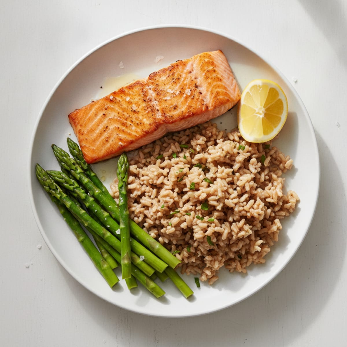 Seared Salmon with Steamed Asparagus and Brown Rice