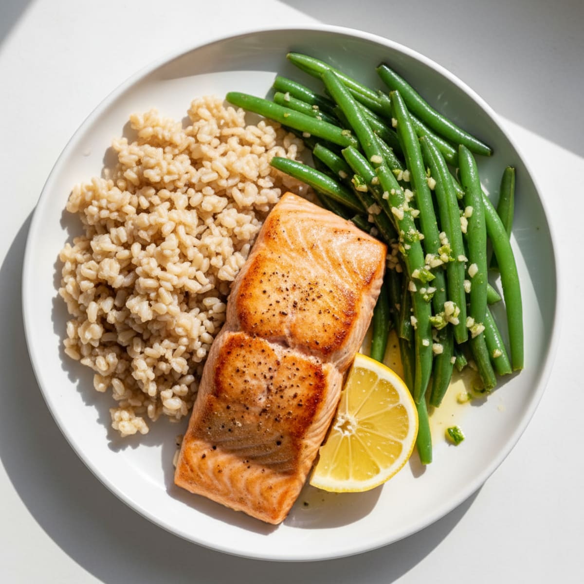 Seared Salmon Fillet with Garlic Green Beans and Brown Rice