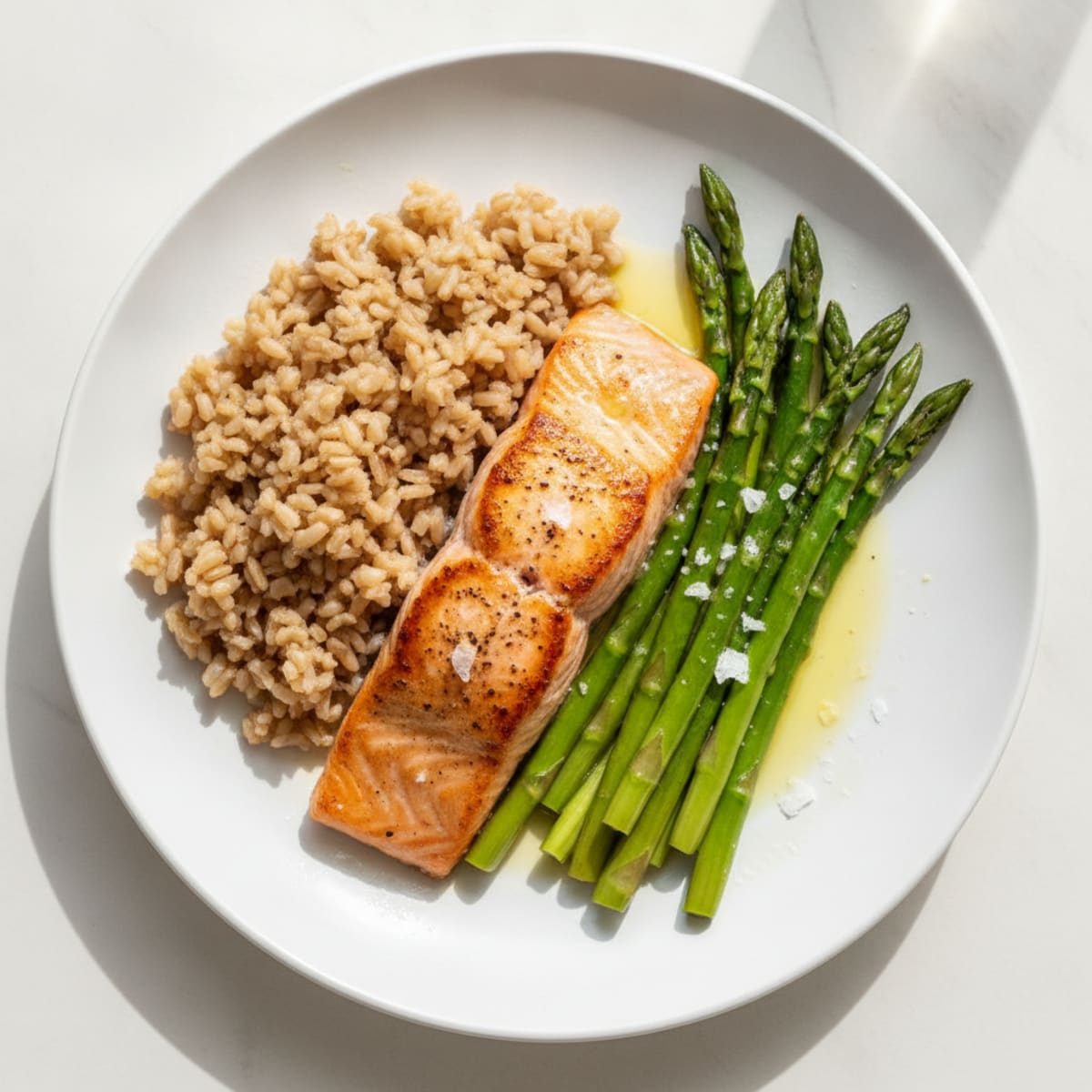 Seared Salmon Fillet with Steamed Asparagus and Brown Rice