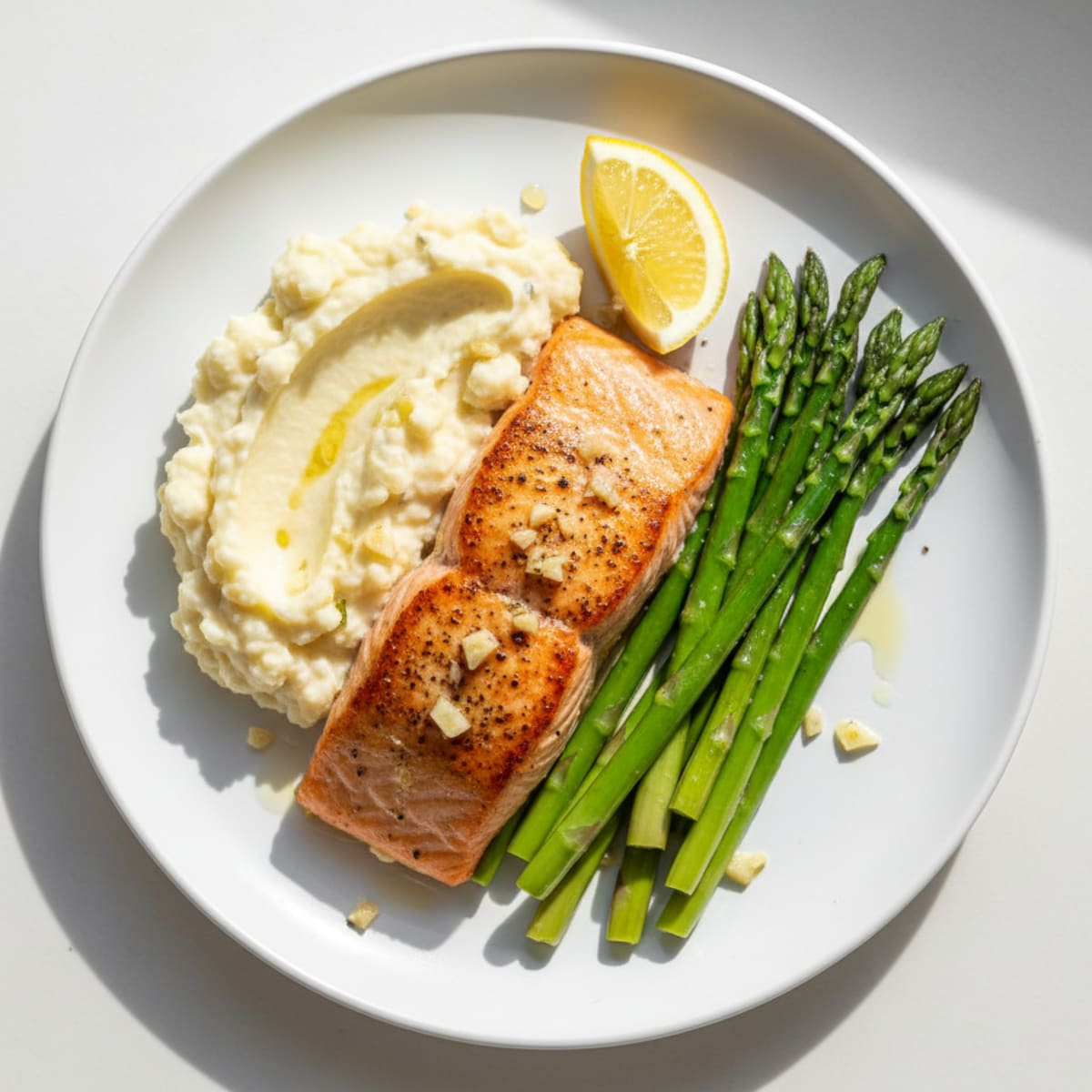 Seared Salmon with Steamed Asparagus and Garlic Mashed Cauliflower