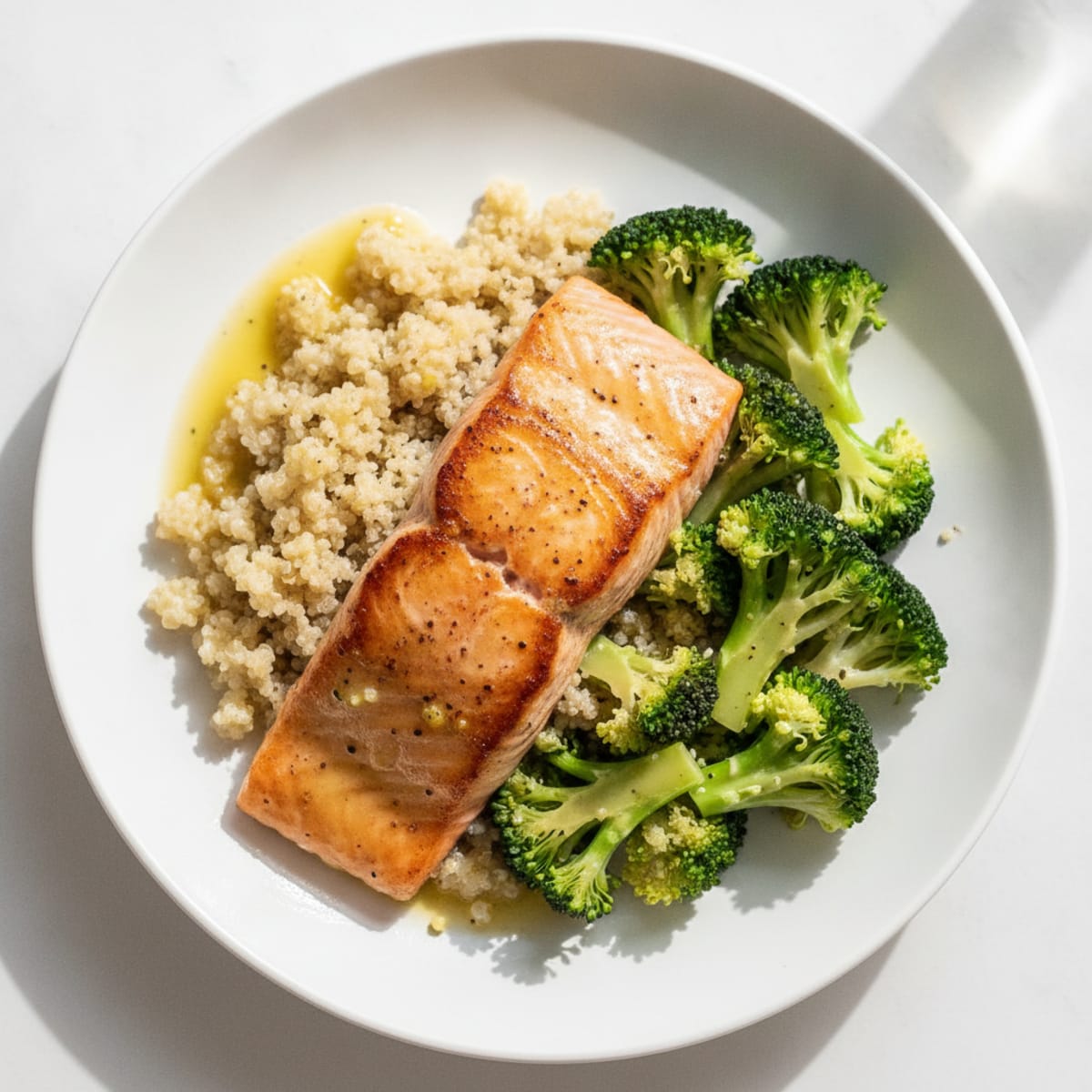 Seared Salmon with Steamed Broccoli and Quinoa