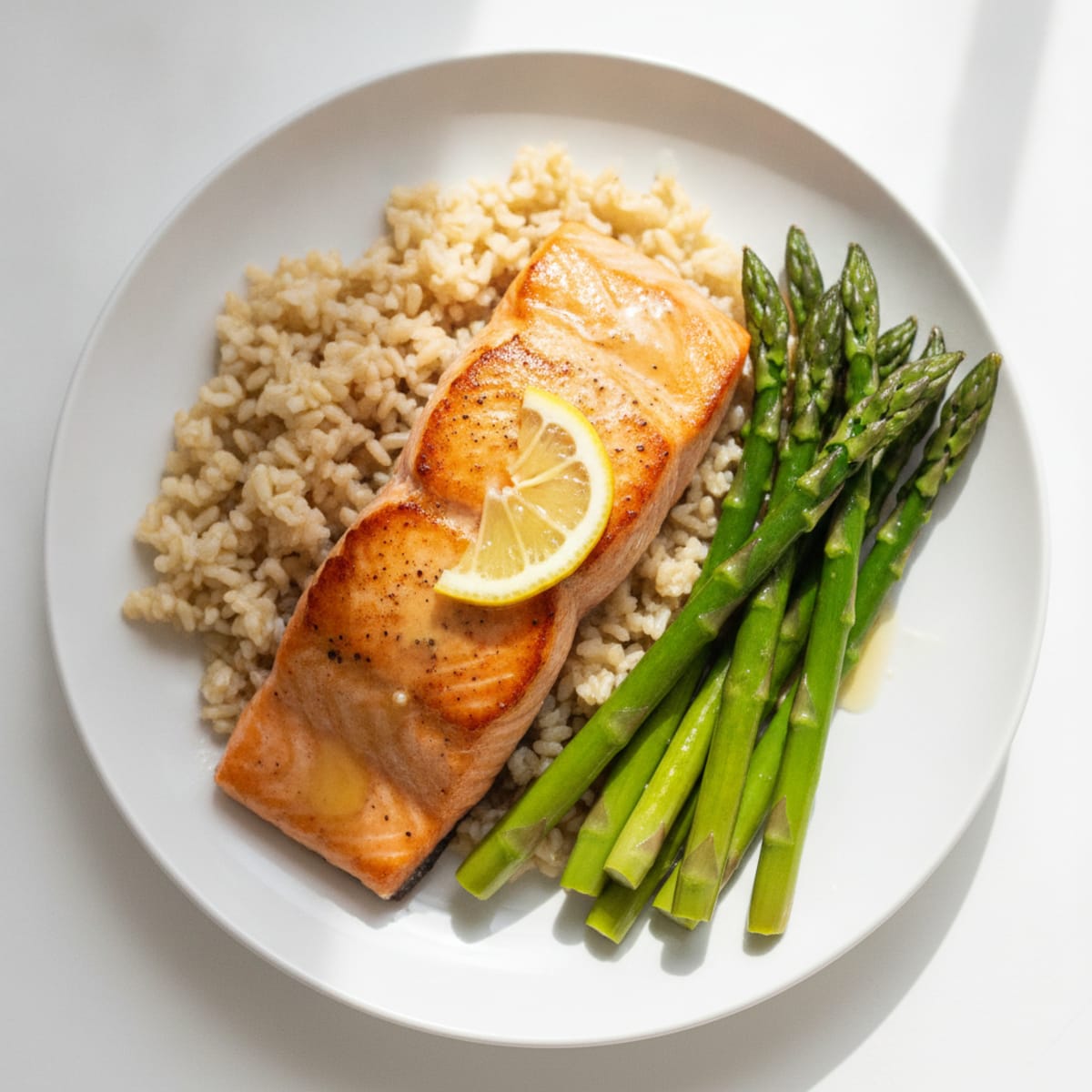 Seared Salmon with Steamed Asparagus and Brown Rice
