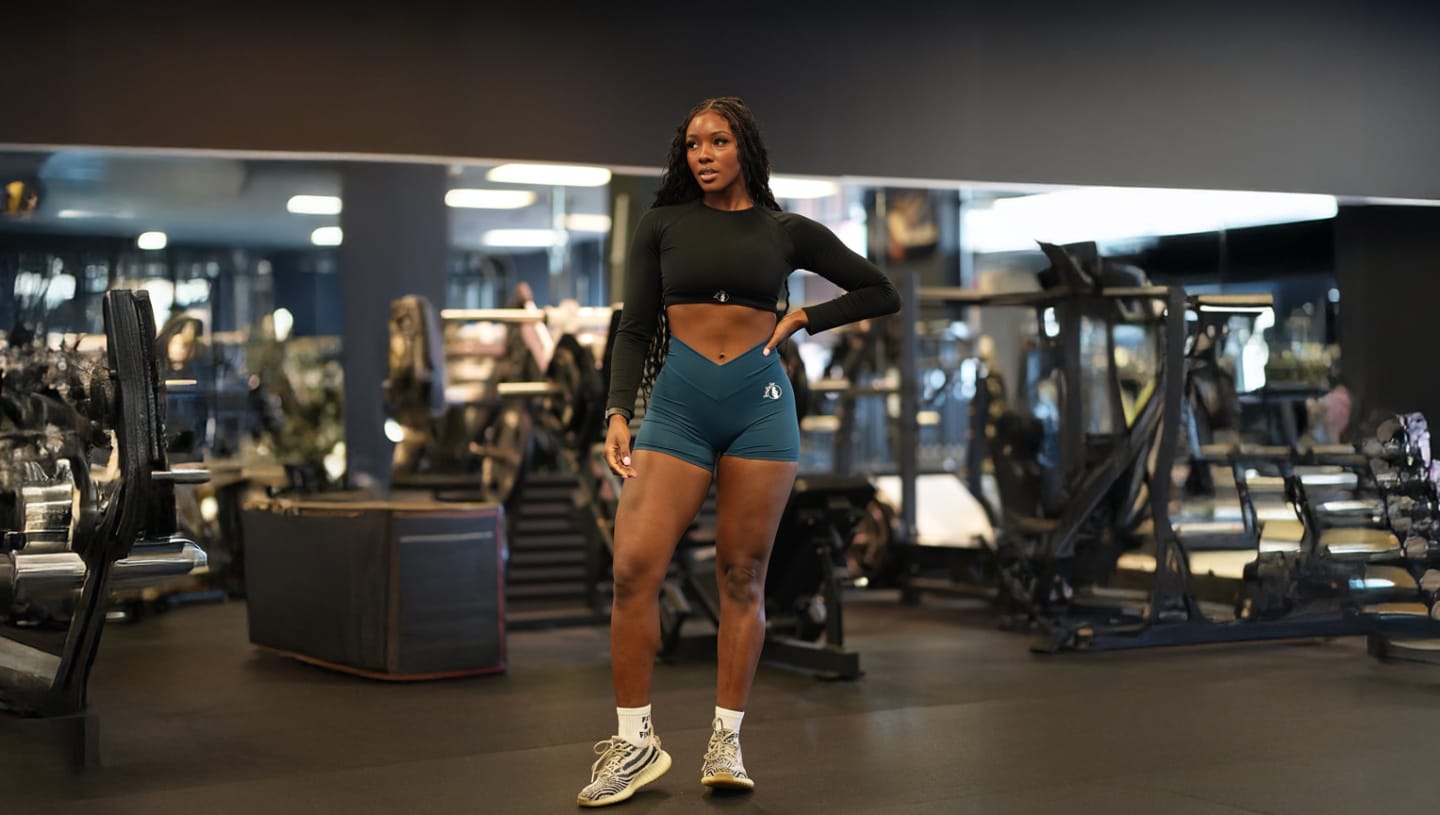 Shy @bodybyshy