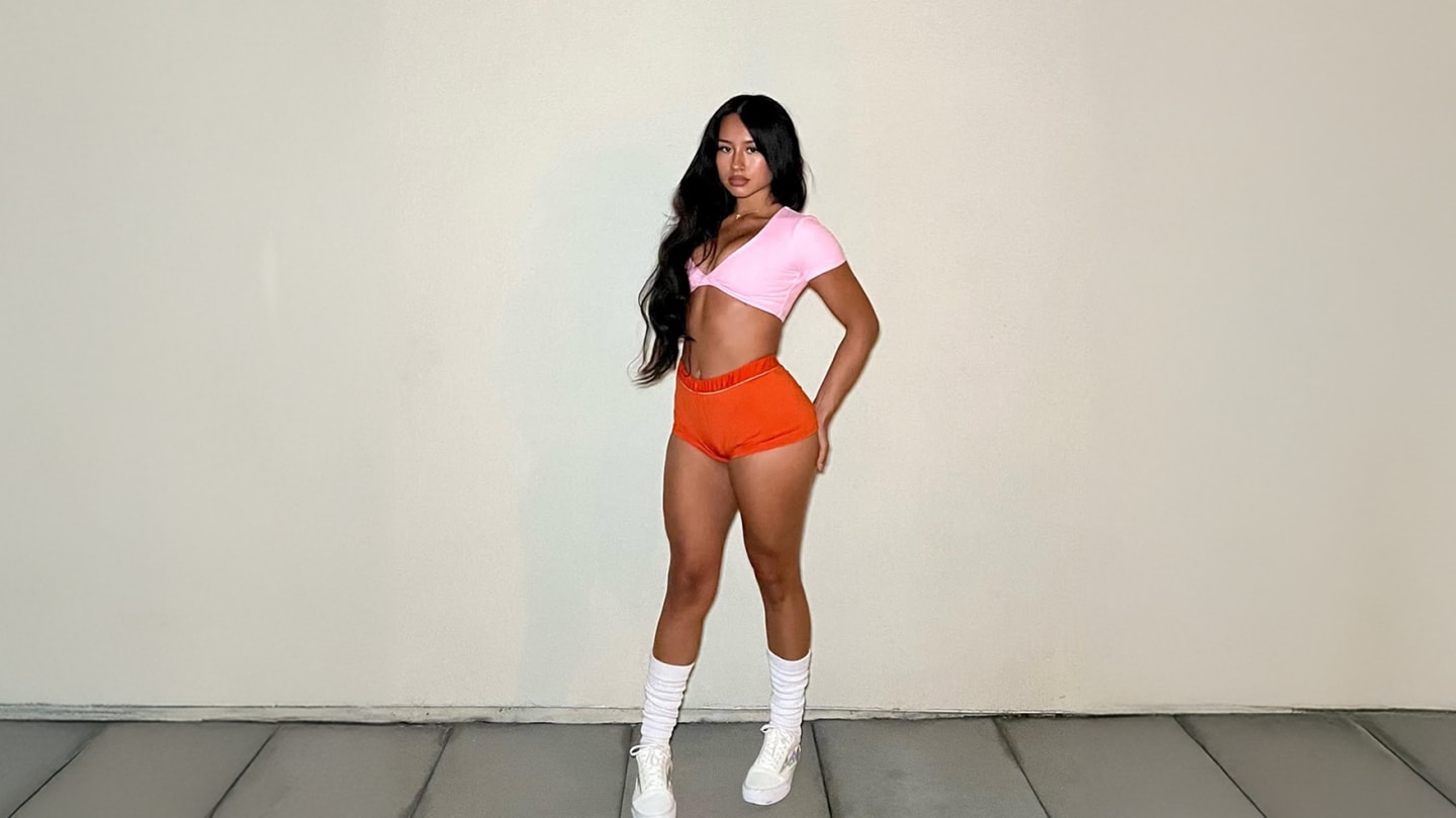 JAZMIN GONZALEZ ✿'s Programs & Challenges membership landing page