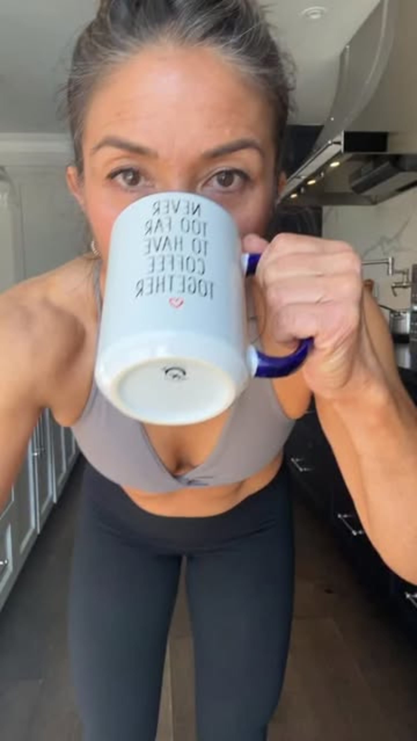 DEBORAH MOORE | Mindset Macros & Habit Coach for Midlife Women