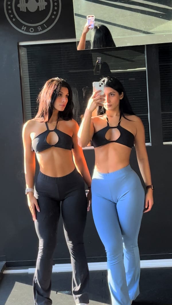 Maggy & Maya  Bbtfit_twins