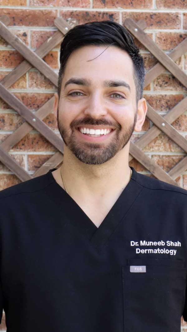 Dr. Muneeb Shah