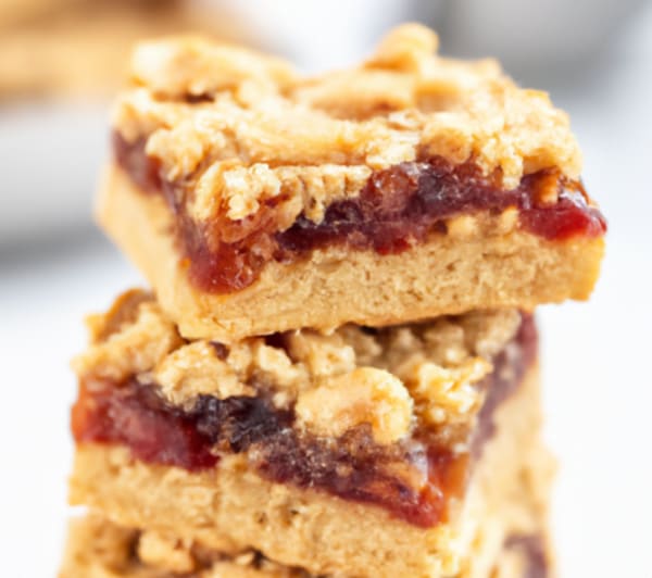 program transformation testimonial image from Peanut Butter and Jelly Bars