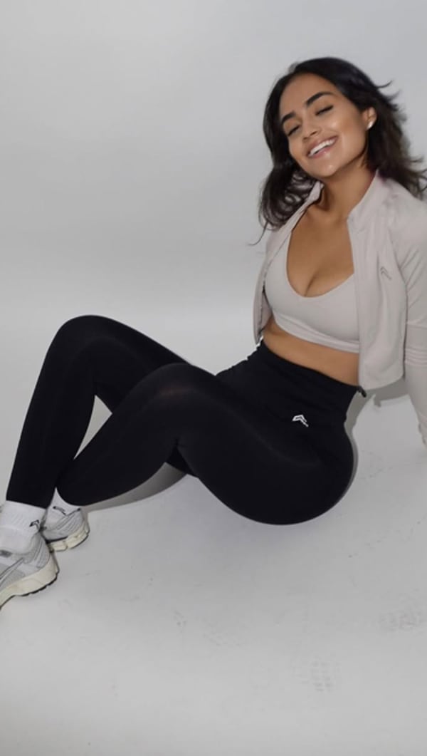 DianaMaríaFit | Holistic Health & Fitness Coach